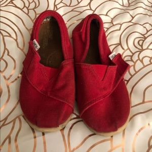 TOMS Shoes